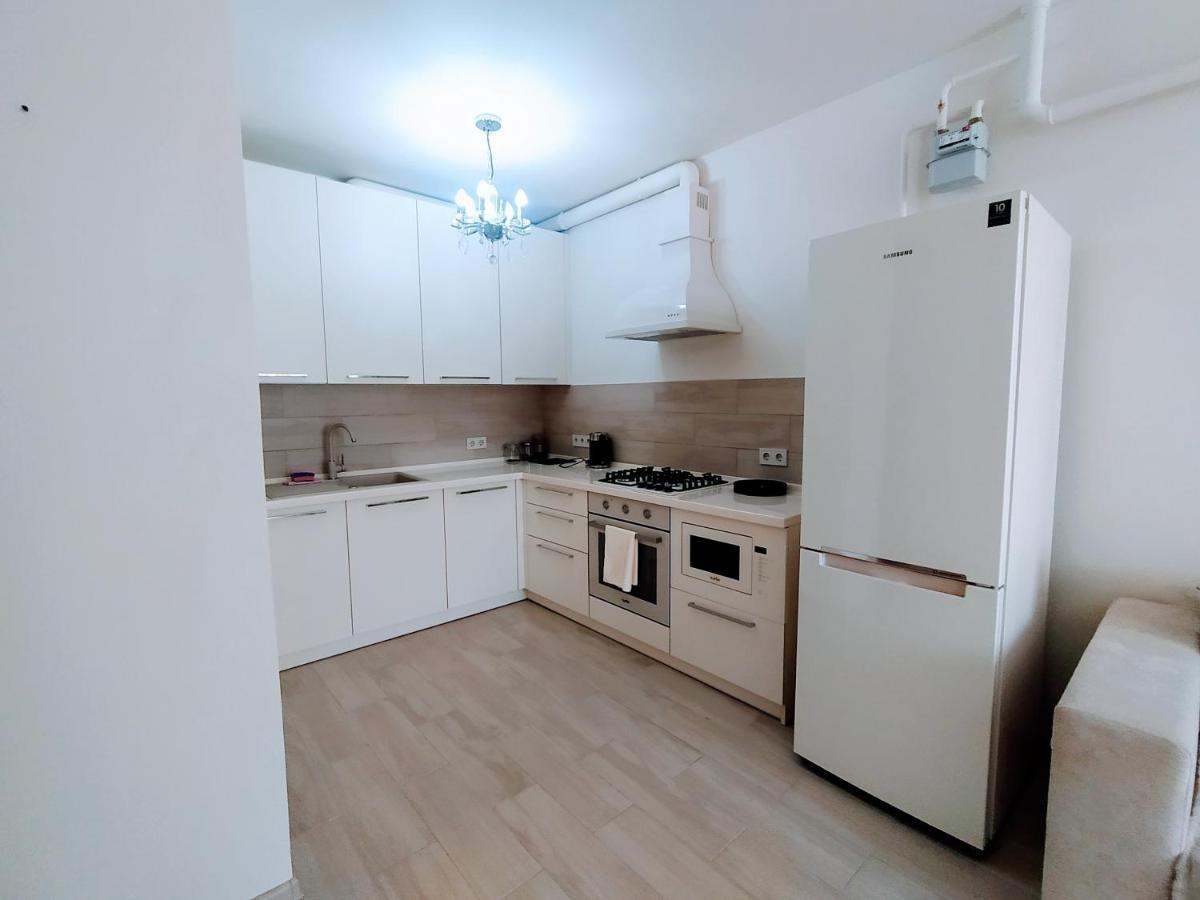 Vanilla Vip Apartment Lviv Eksteriør bilde